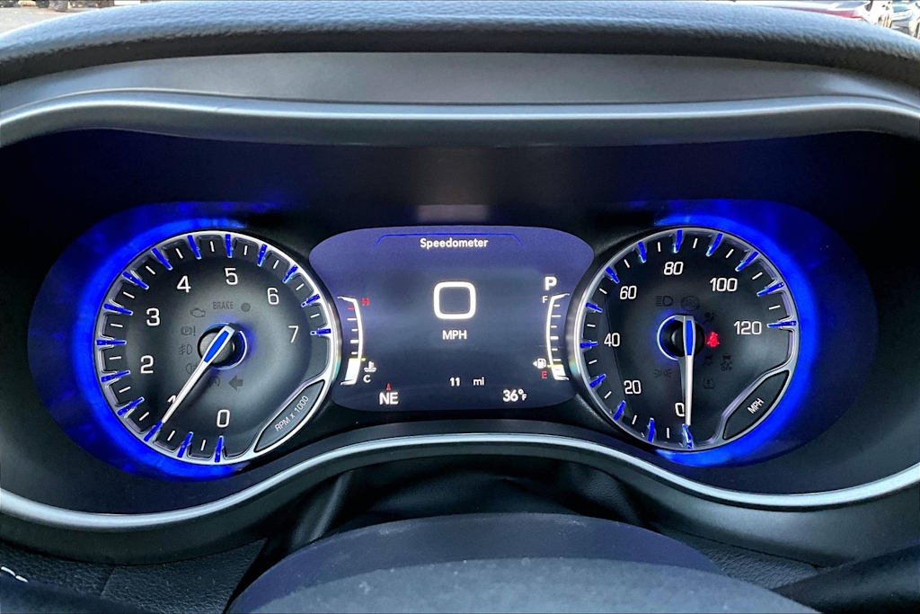 Thumbnail: 2026 Chrysler Pacifica - 17