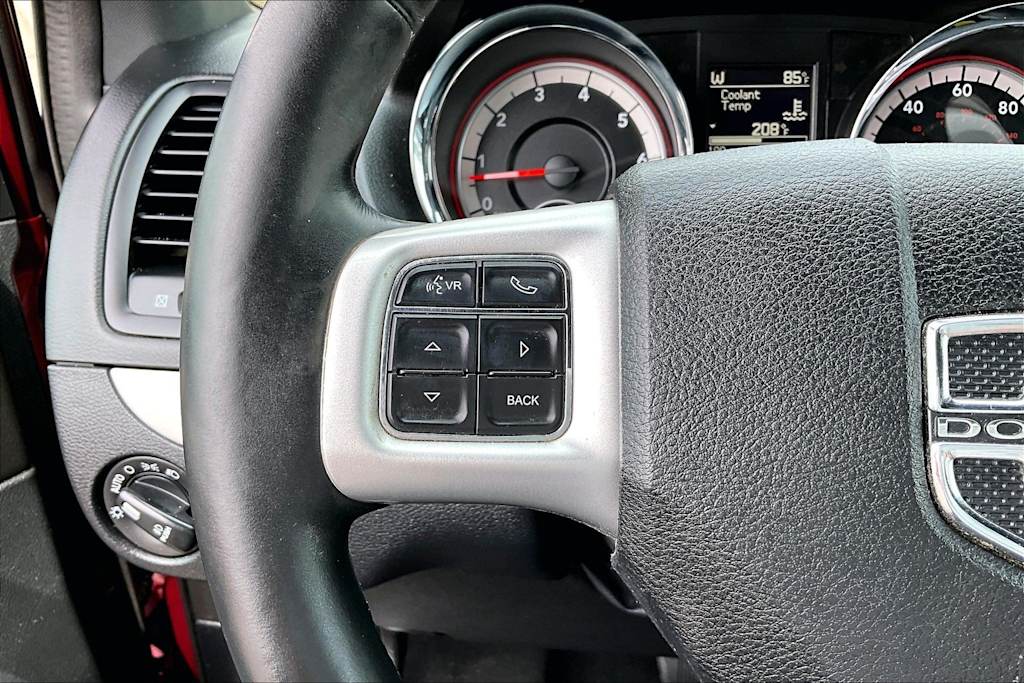 Thumbnail: 2017 Dodge Grand Caravan - 25
