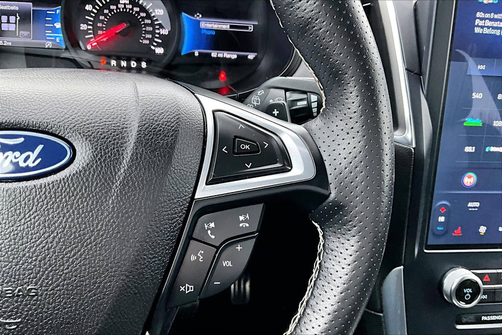 Thumbnail: 2023 Ford Edge - 26