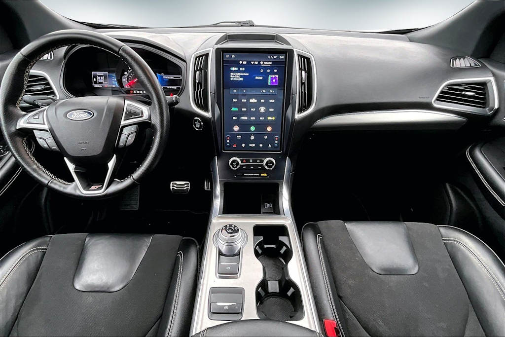 Thumbnail: 2023 Ford Edge - 10