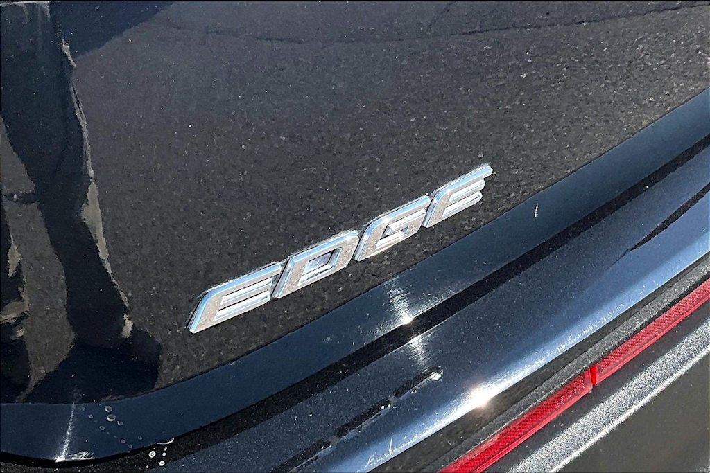 Thumbnail: 2017 Ford Edge - 7