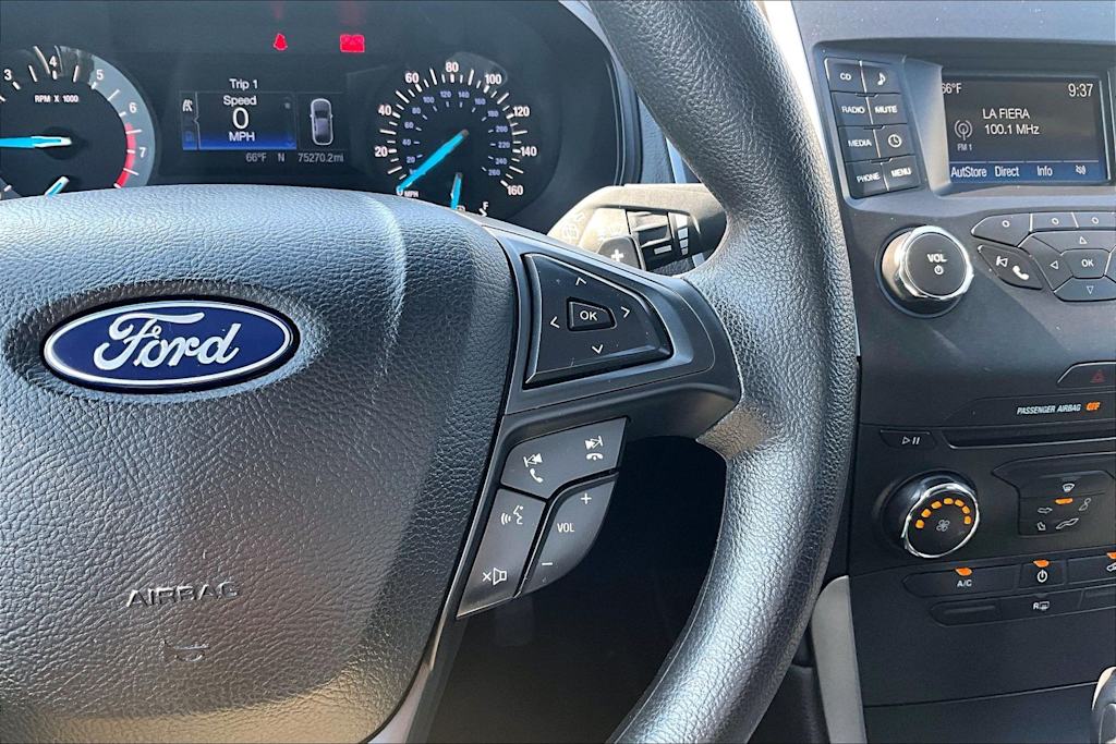 Thumbnail: 2017 Ford Edge - 25