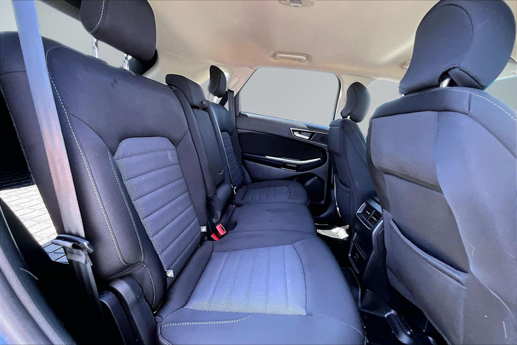 Thumbnail: 2018 Ford Edge - 30