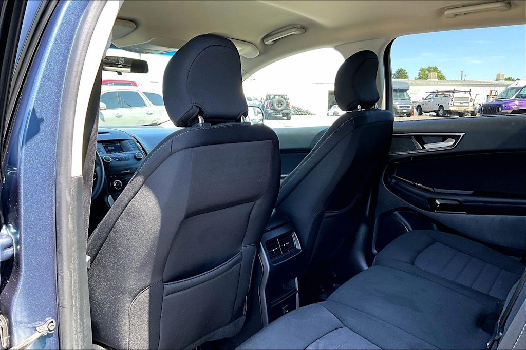 Thumbnail: 2018 Ford Edge - 12
