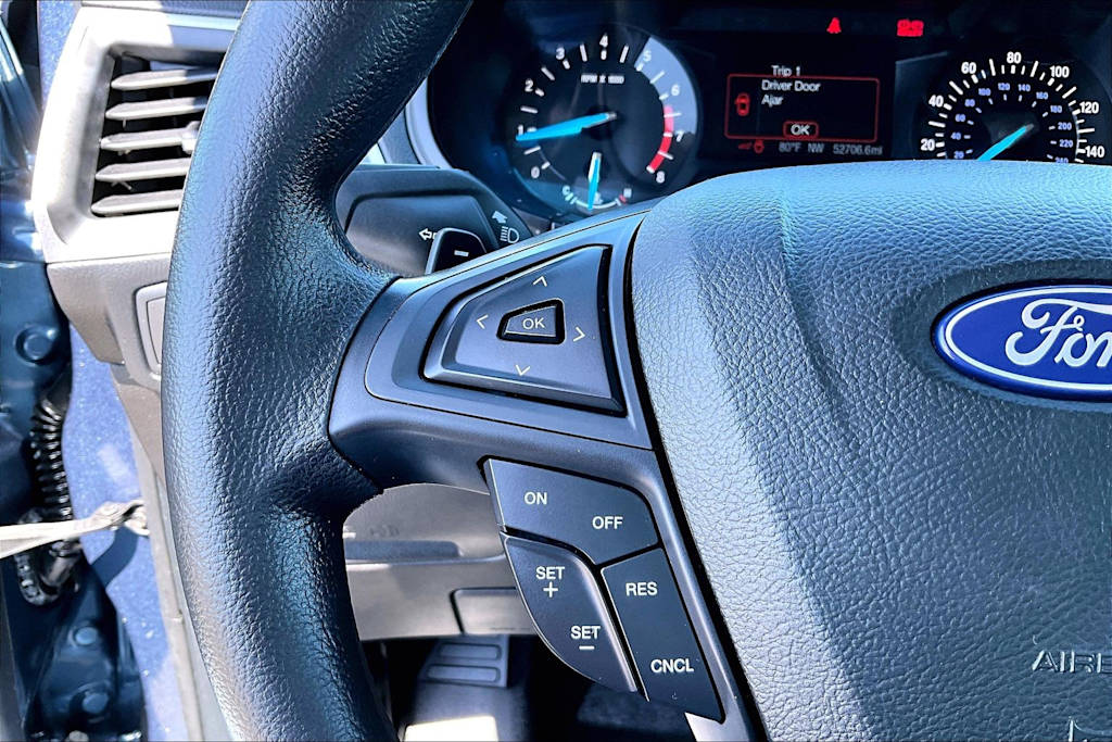 Thumbnail: 2018 Ford Edge - 24