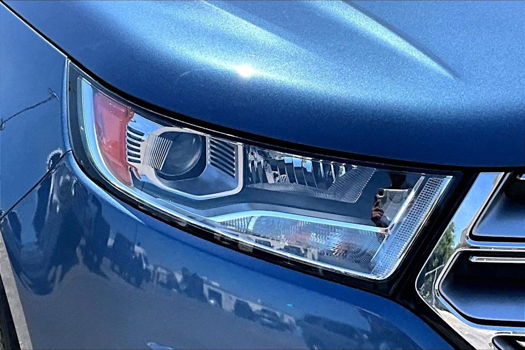 Thumbnail: 2018 Ford Edge - 31