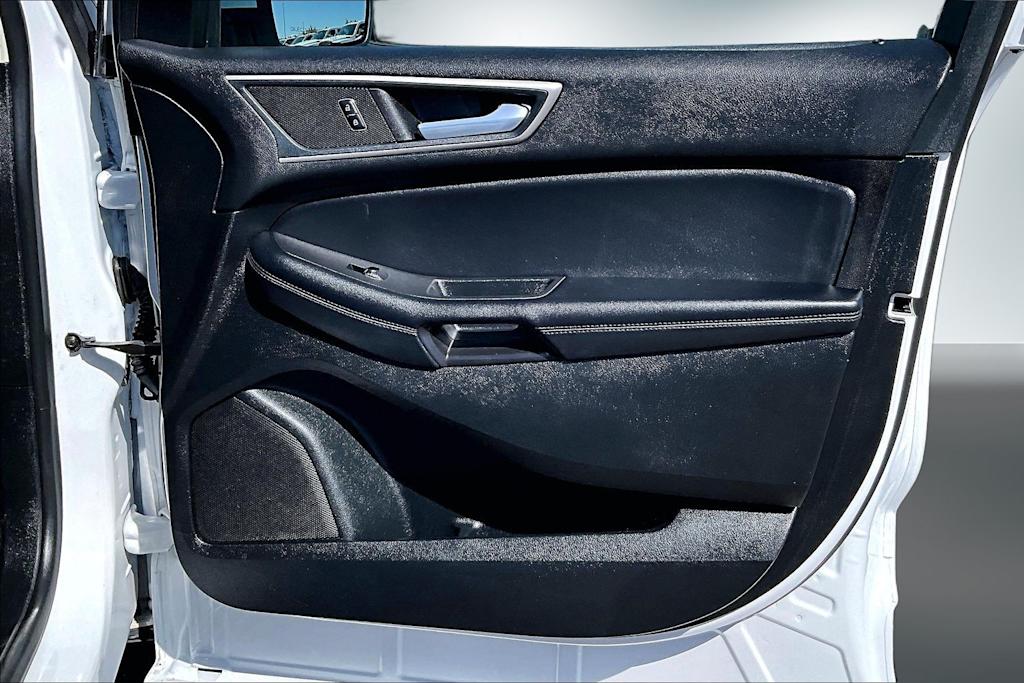 Thumbnail: 2024 Ford Edge - 28