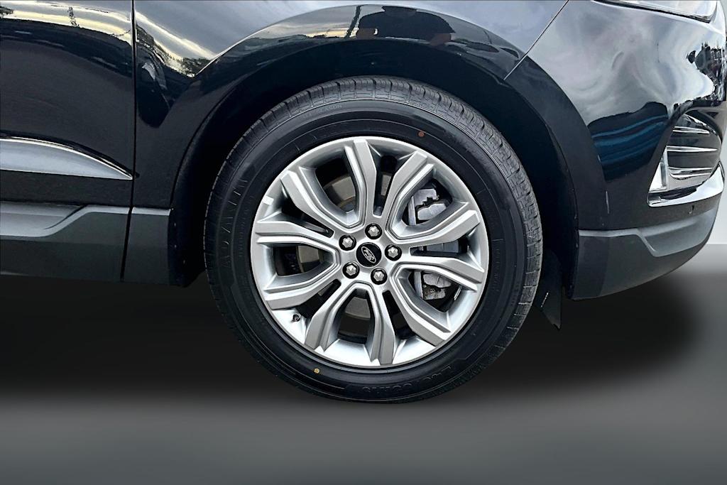 Thumbnail: 2024 Ford Edge - 35