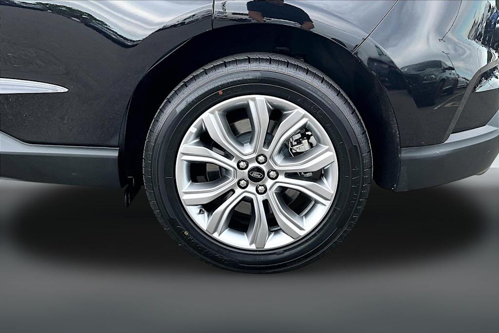 Thumbnail: 2024 Ford Edge - 36