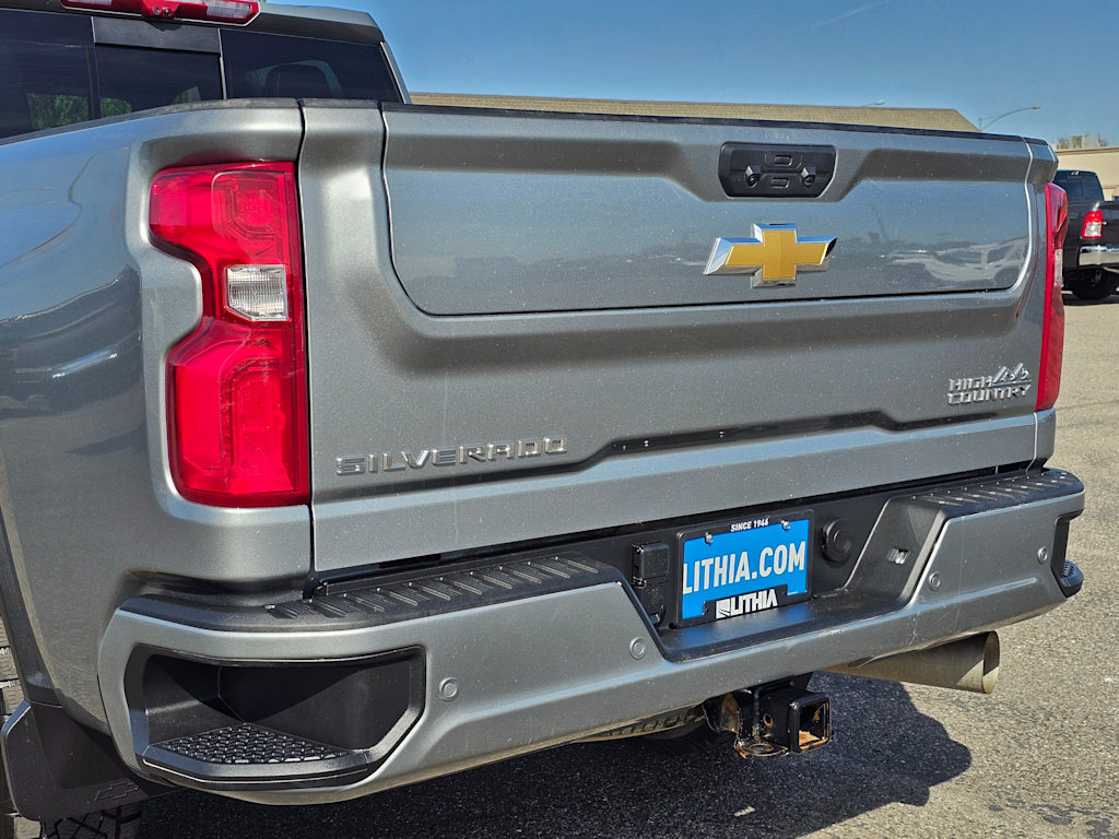 2024 Chevrolet Silverado 3500 High Country 21