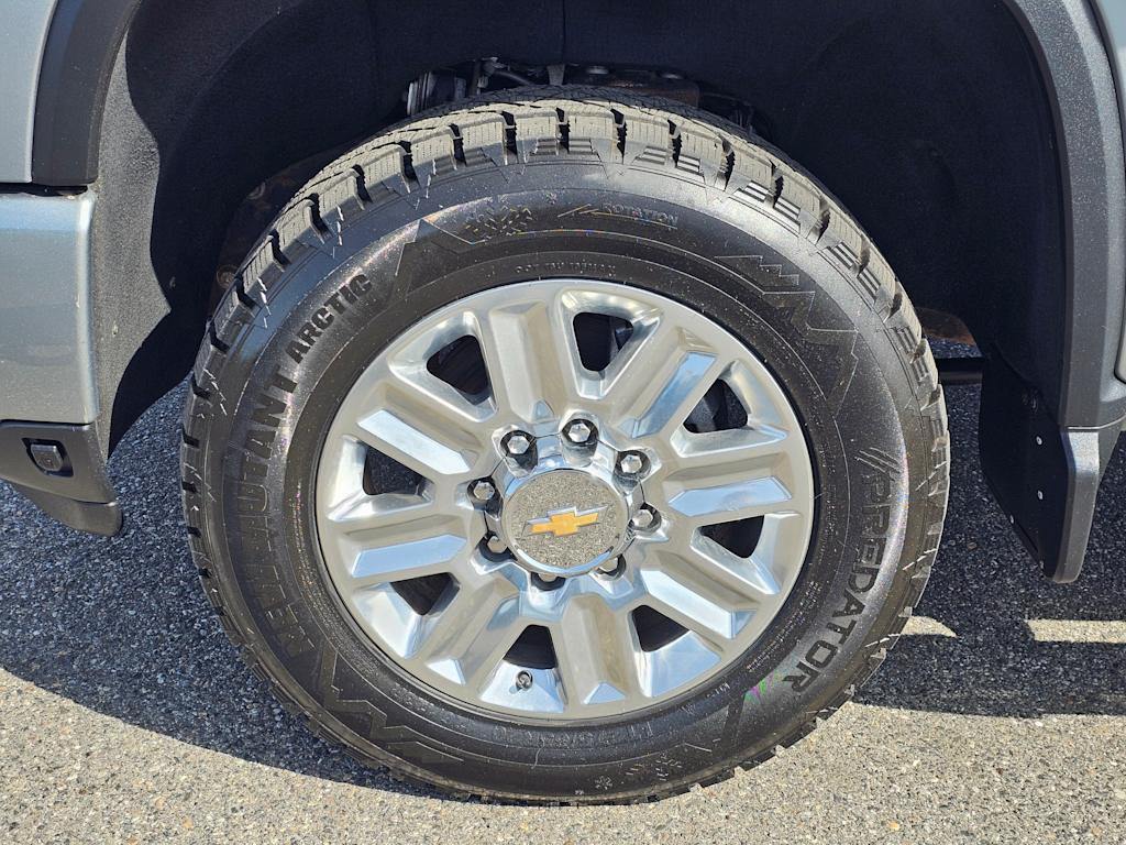 2024 Chevrolet Silverado 3500 High Country 7