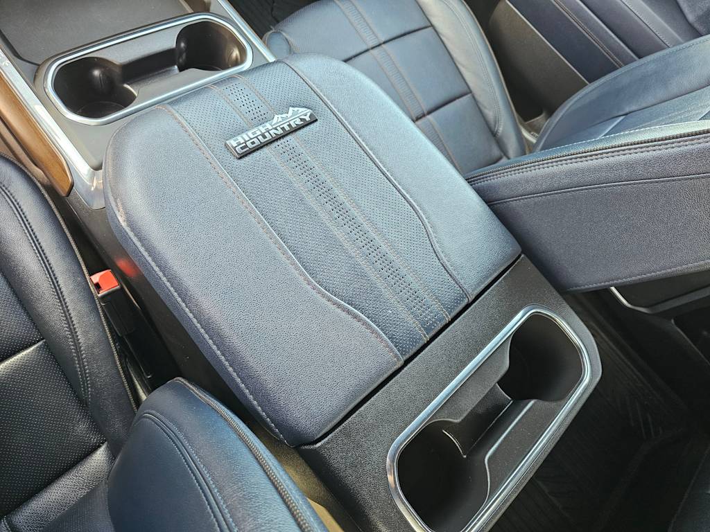2024 Chevrolet Silverado 3500 High Country 27