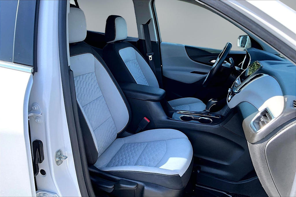 Thumbnail: 2019 Chevrolet Equinox - 12