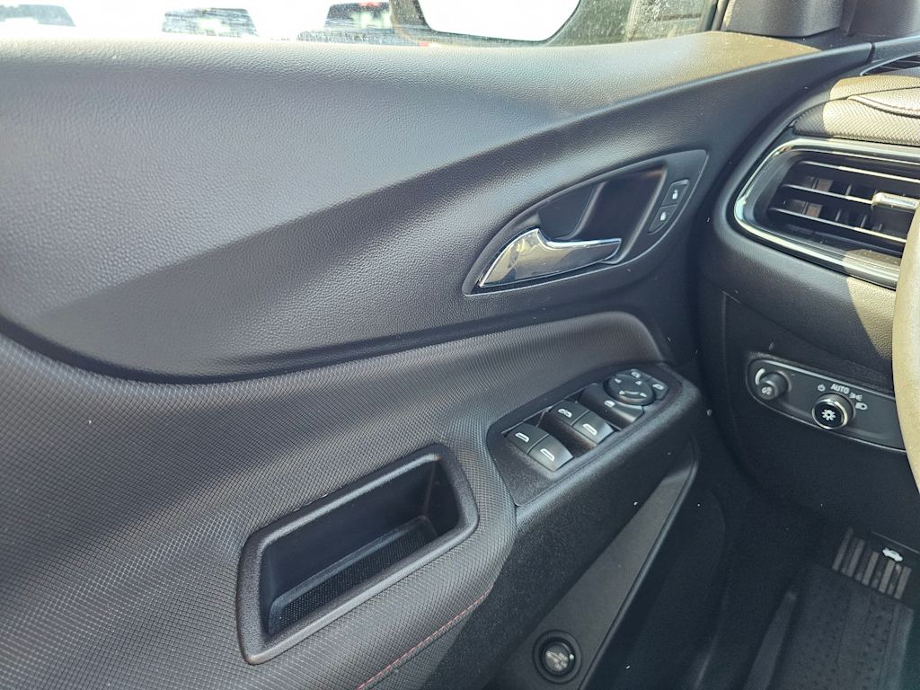 2022 Chevrolet Equinox RS 31