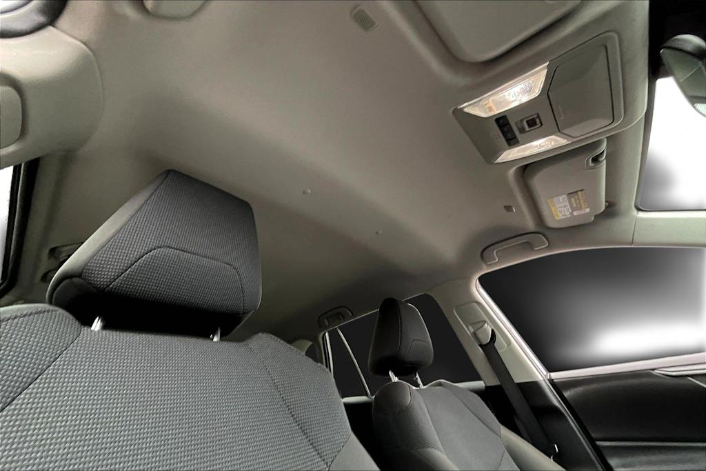 Thumbnail: 2023 Toyota RAV4 - 31