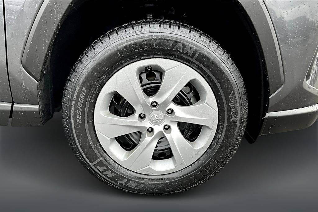 Thumbnail: 2023 Toyota RAV4 - 35