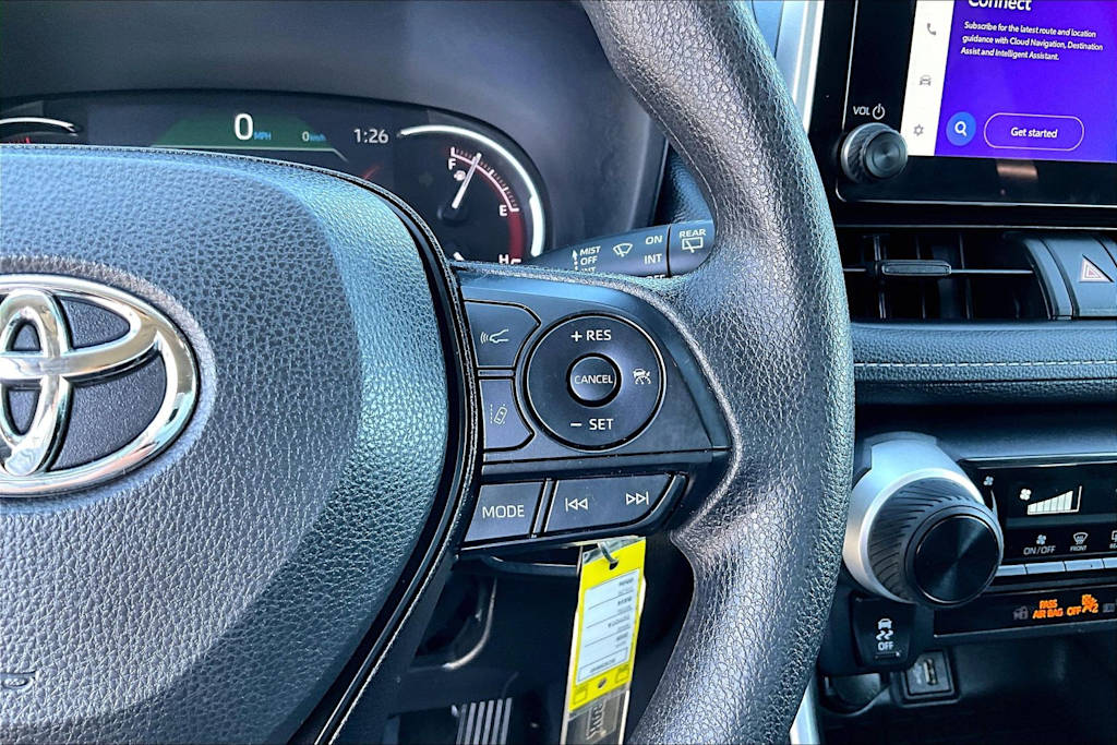 Thumbnail: 2025 Toyota RAV4 - 26