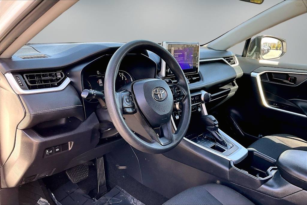 Thumbnail: 2025 Toyota RAV4 - 2