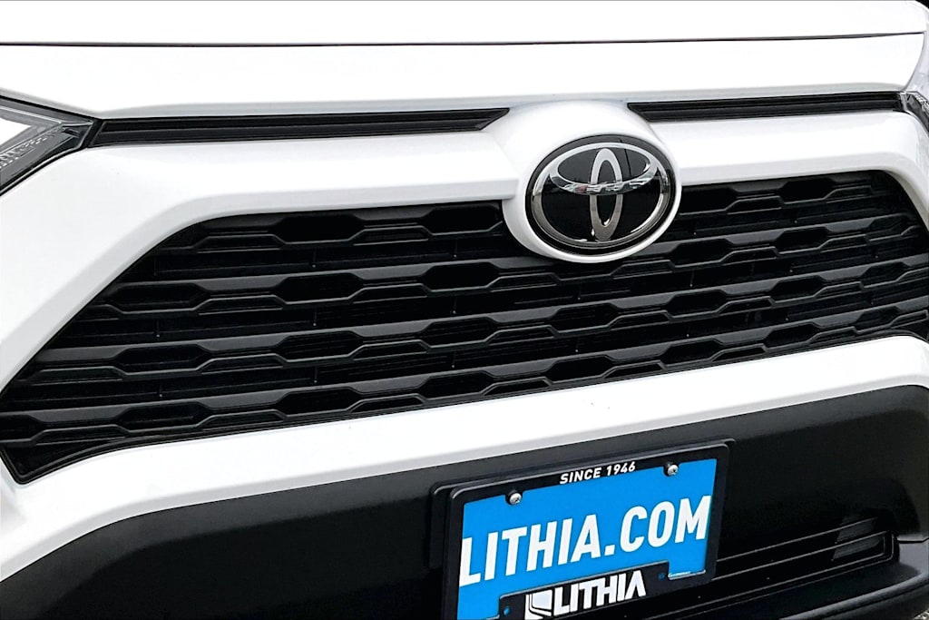 Thumbnail: 2024 Toyota RAV4 - 34