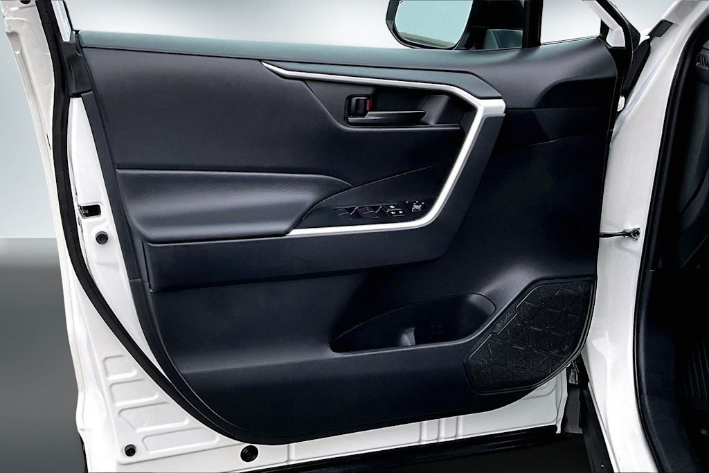 Thumbnail: 2024 Toyota RAV4 - 27