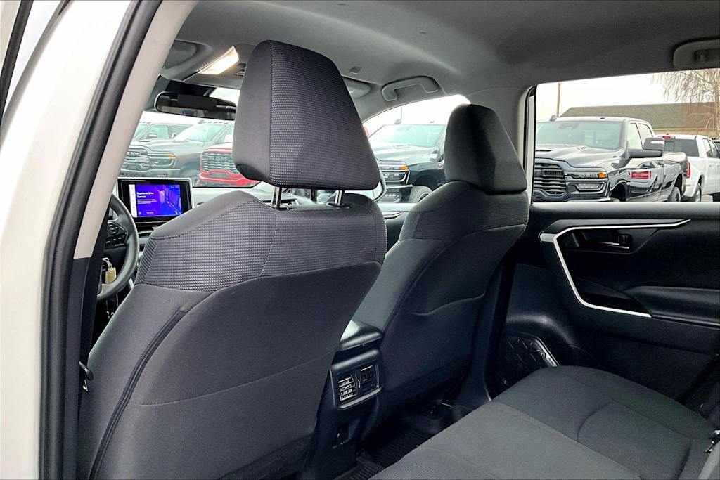 Thumbnail: 2024 Toyota RAV4 - 13