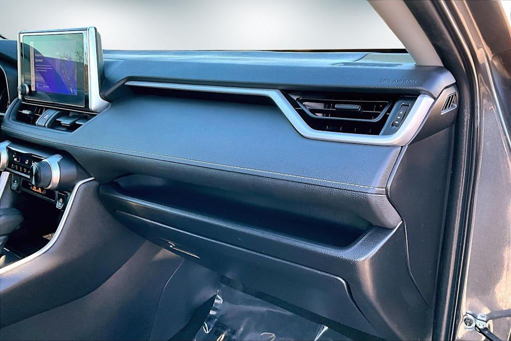 Thumbnail: 2024 Toyota RAV4 - 24