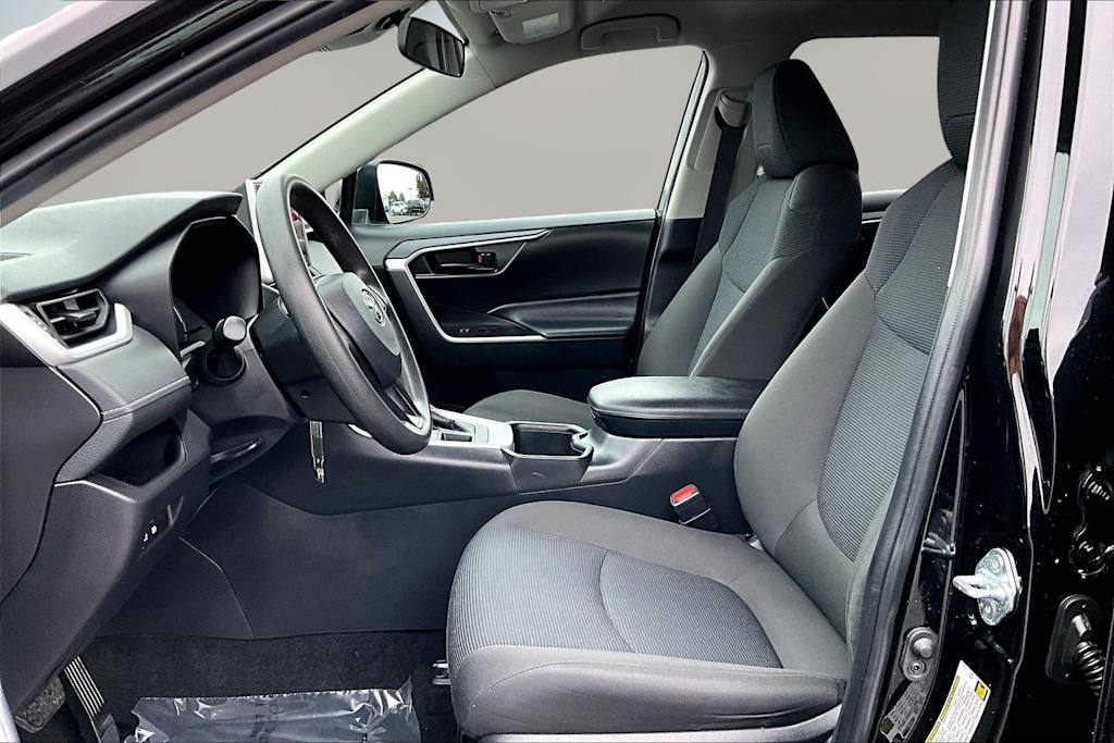 Thumbnail: 2024 Toyota RAV4 - 11