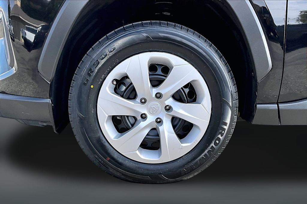 Thumbnail: 2025 Toyota RAV4 - 7