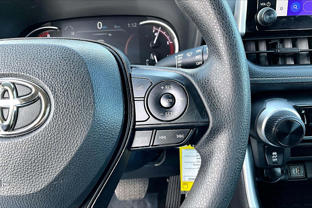 Thumbnail: 2024 Toyota RAV4 - 26