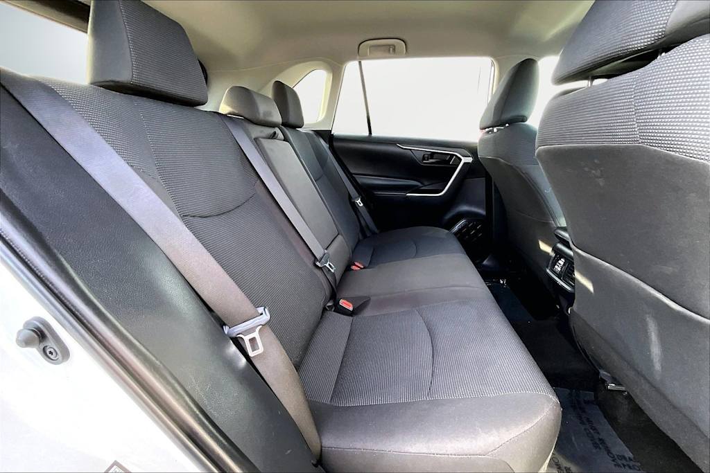 Thumbnail: 2024 Toyota RAV4 - 30