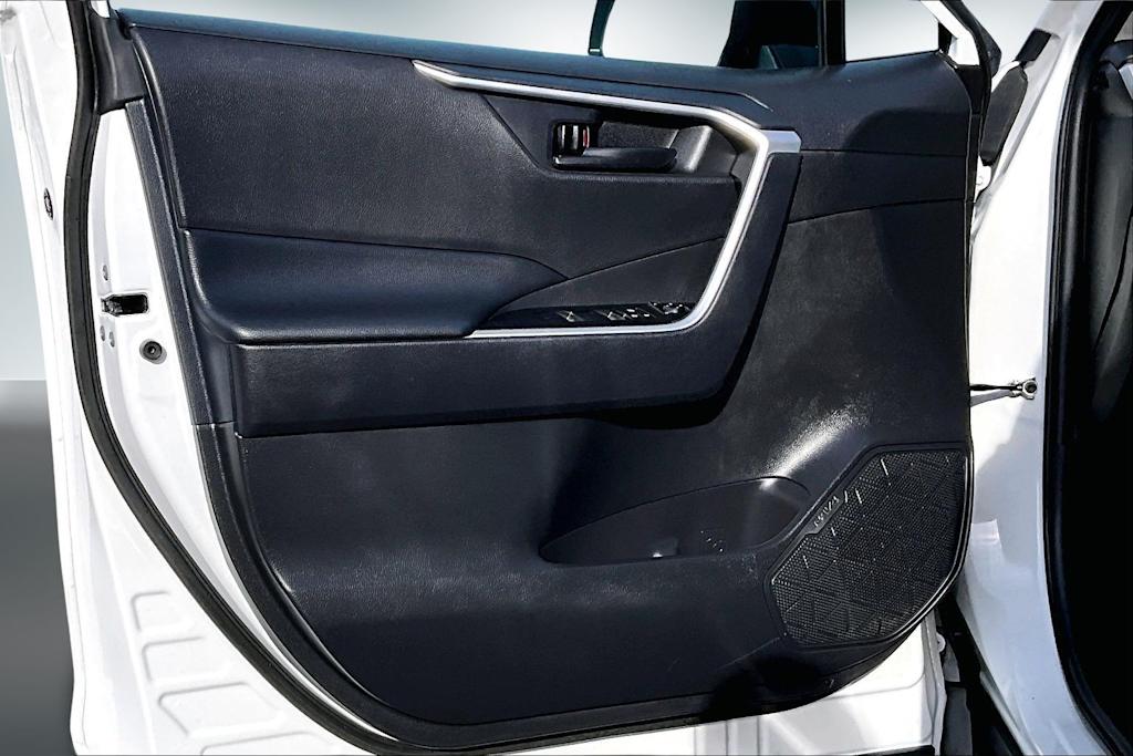 Thumbnail: 2024 Toyota RAV4 - 27