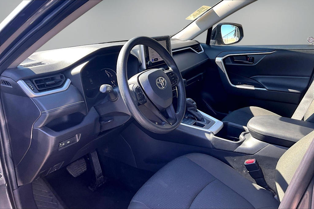 Thumbnail: 2025 Toyota RAV4 - 2