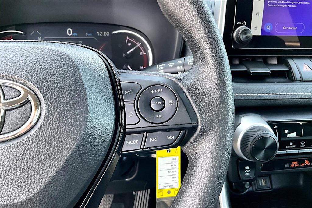 Thumbnail: 2025 Toyota RAV4 - 26