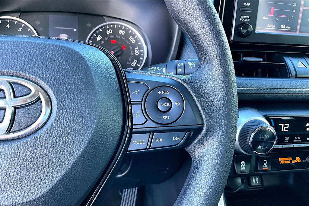 Thumbnail: 2019 Toyota RAV4 - 26