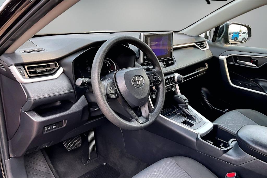 Thumbnail: 2025 Toyota RAV4 - 2