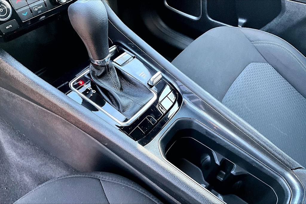 Thumbnail: 2023 Jeep Compass - 16