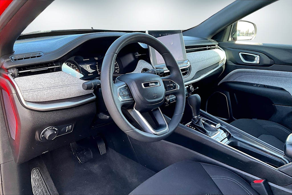 Thumbnail: 2023 Jeep Compass - 2