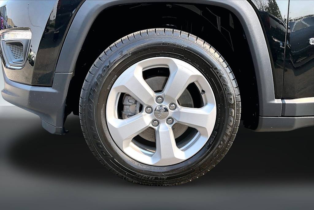 Thumbnail: 2017 Jeep Compass - 7
