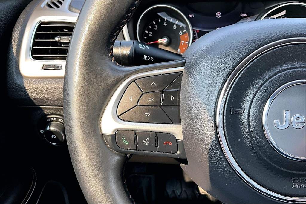 Thumbnail: 2017 Jeep Compass - 25