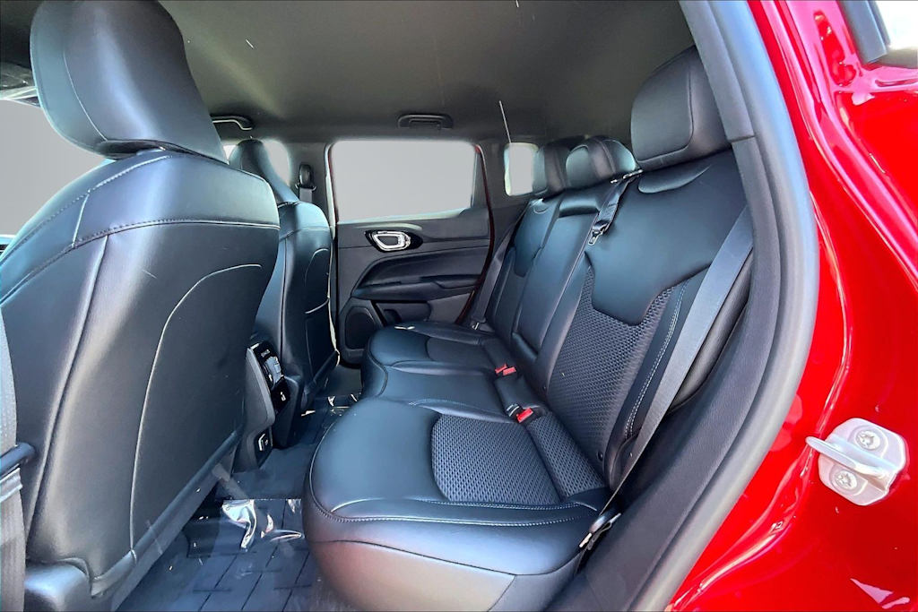 Thumbnail: 2026 Jeep Compass - 22