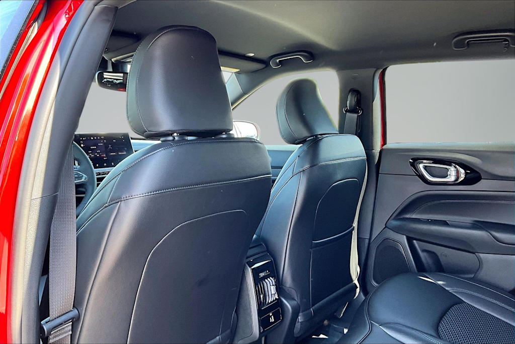 Thumbnail: 2026 Jeep Compass - 13