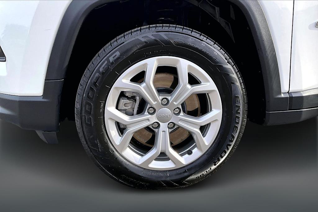 Thumbnail: 2024 Jeep Compass - 8