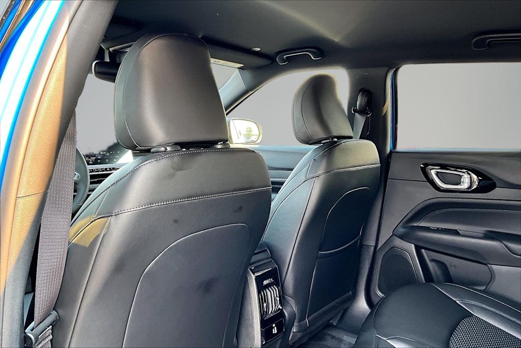 Thumbnail: 2026 Jeep Compass - 13