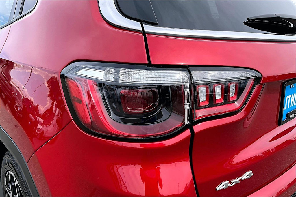 Thumbnail: 2025 Jeep Compass - 32