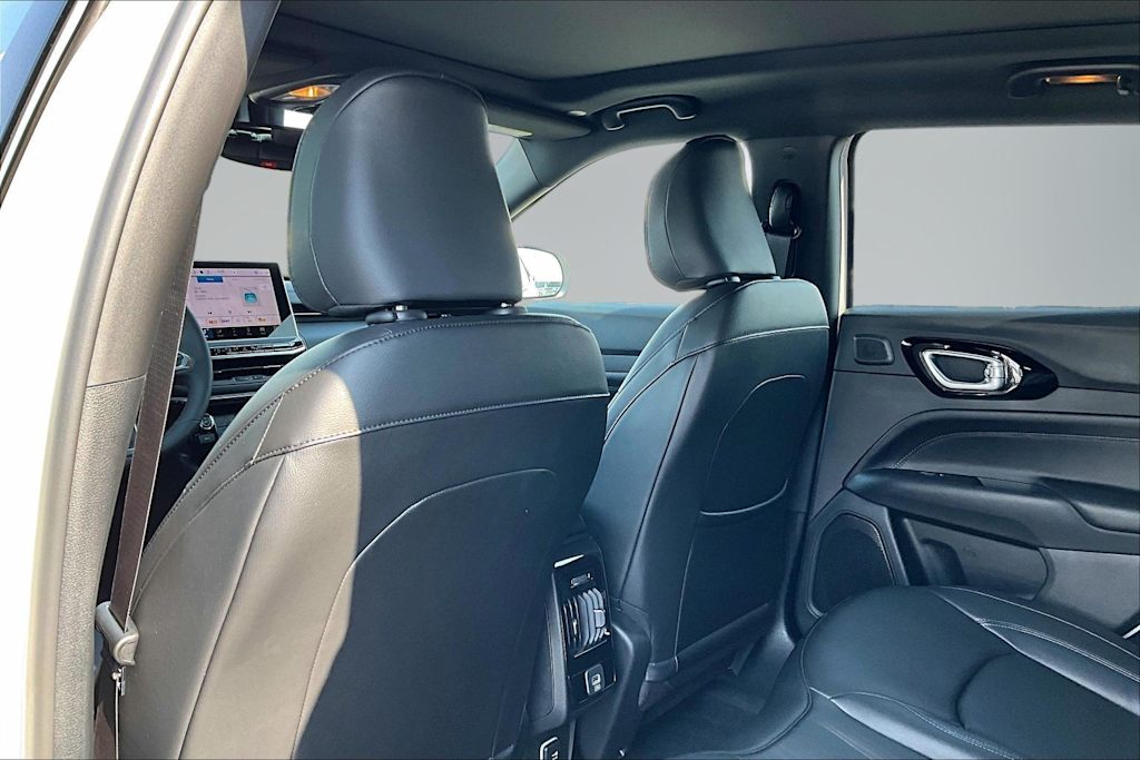 Thumbnail: 2026 Jeep Compass - 13