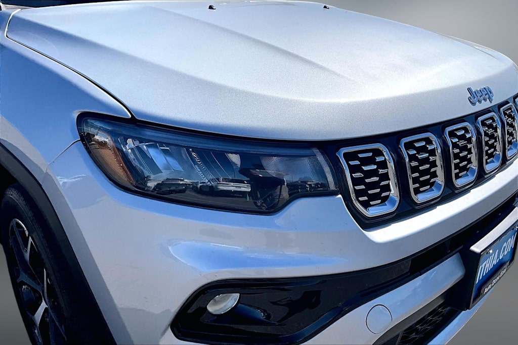 Thumbnail: 2025 Jeep Compass - 32