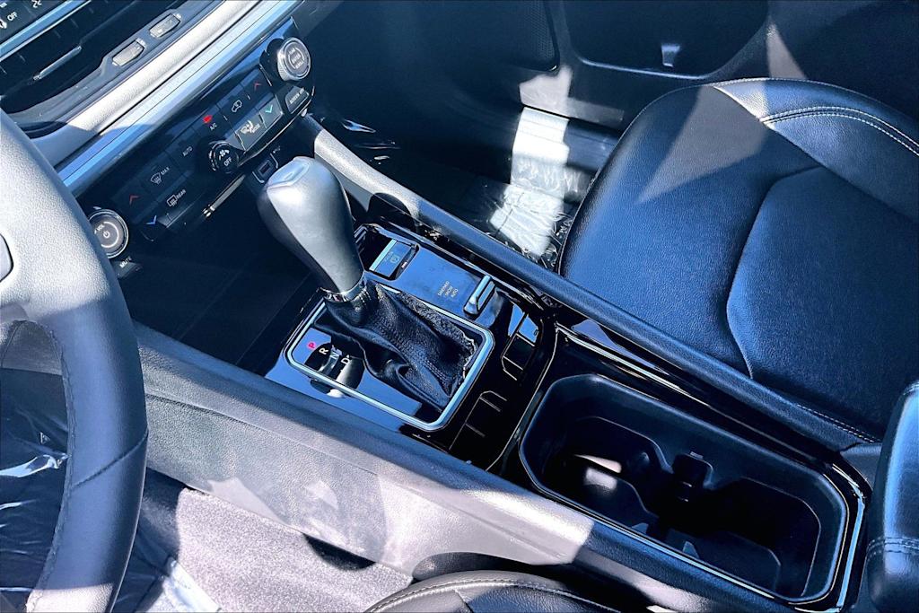Thumbnail: 2025 Jeep Compass - 17