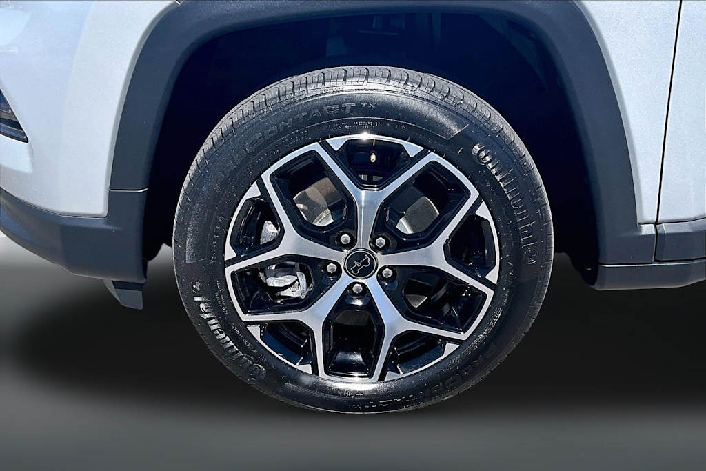 Thumbnail: 2025 Jeep Compass - 8
