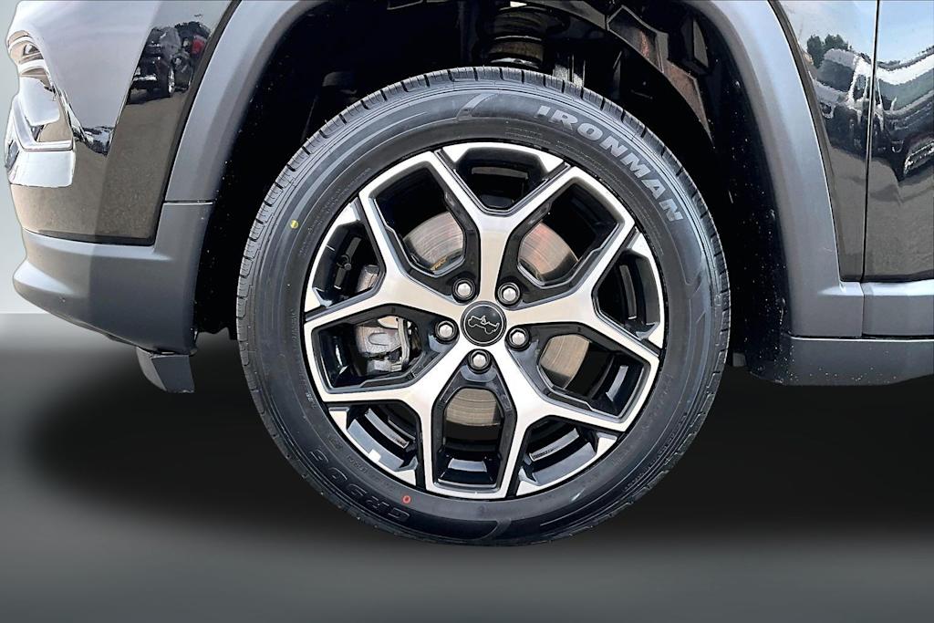 Thumbnail: 2025 Jeep Compass - 8