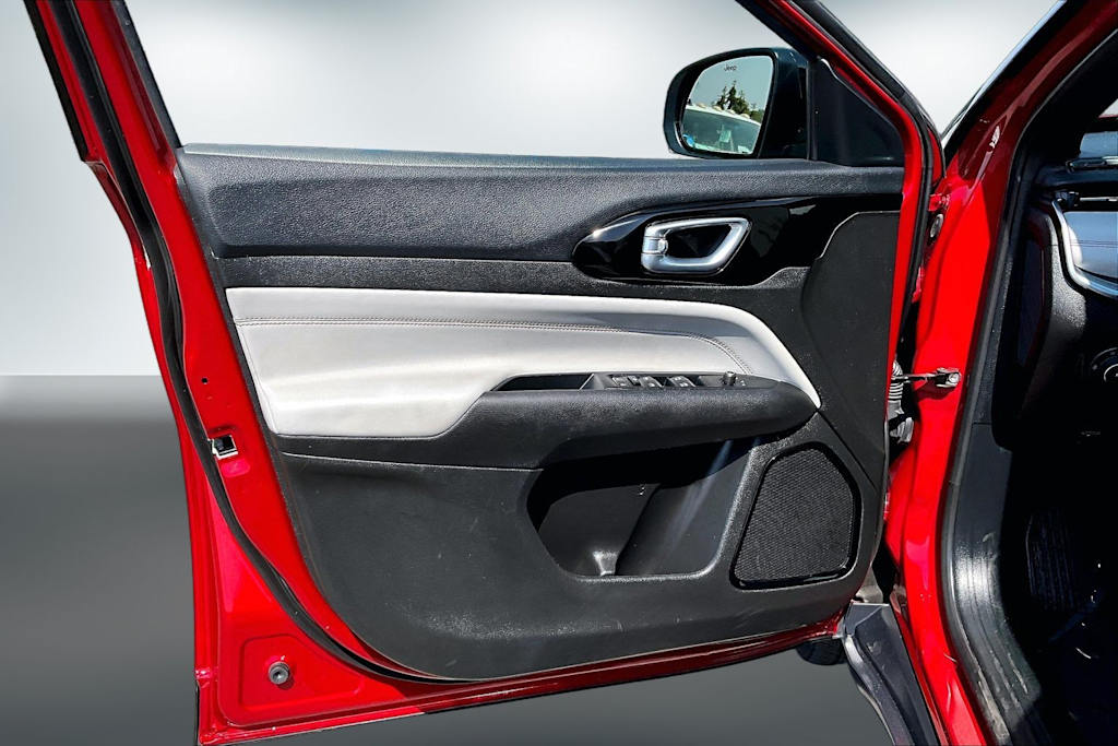 Thumbnail: 2025 Jeep Compass - 27